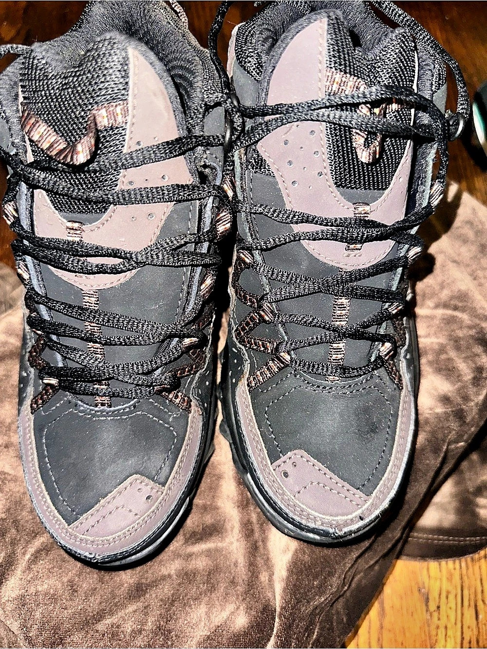 Nike ACG Hiking Boots youth
